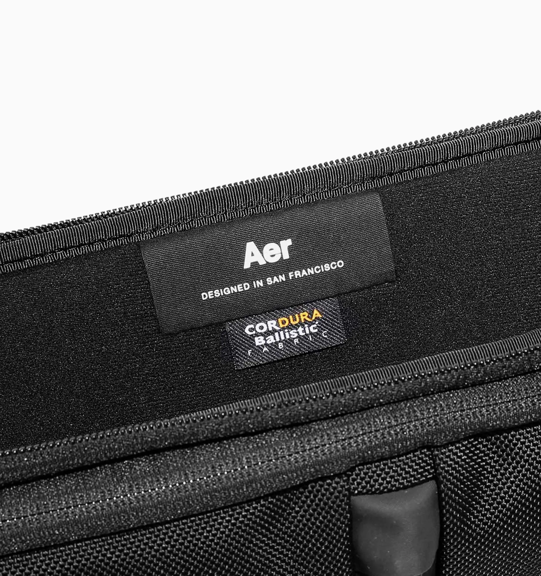 Aer 14" Tech Folio