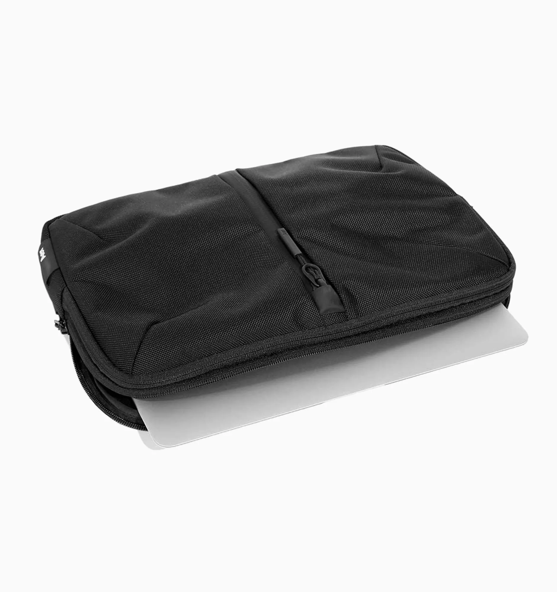 Aer 14" Tech Folio