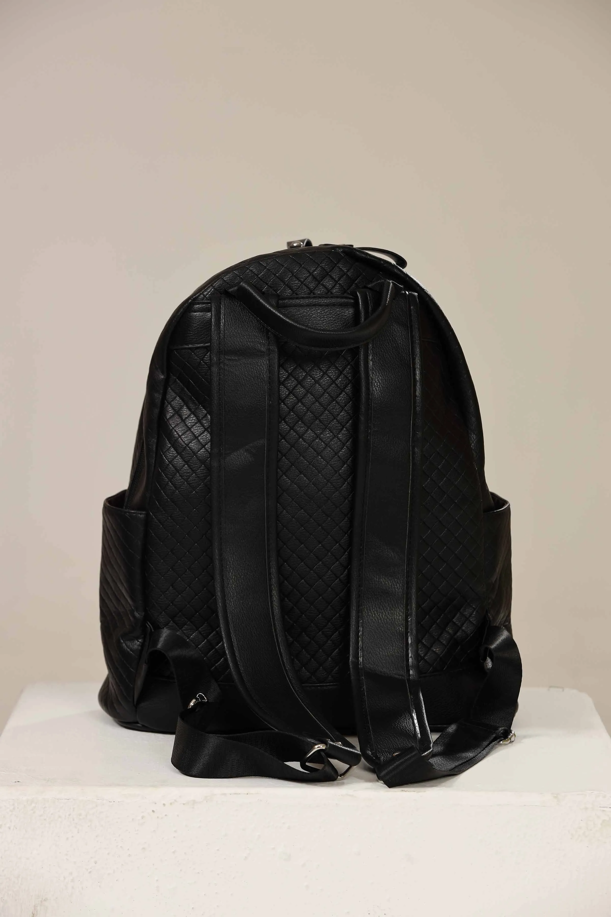 Black Back Pack-437692103