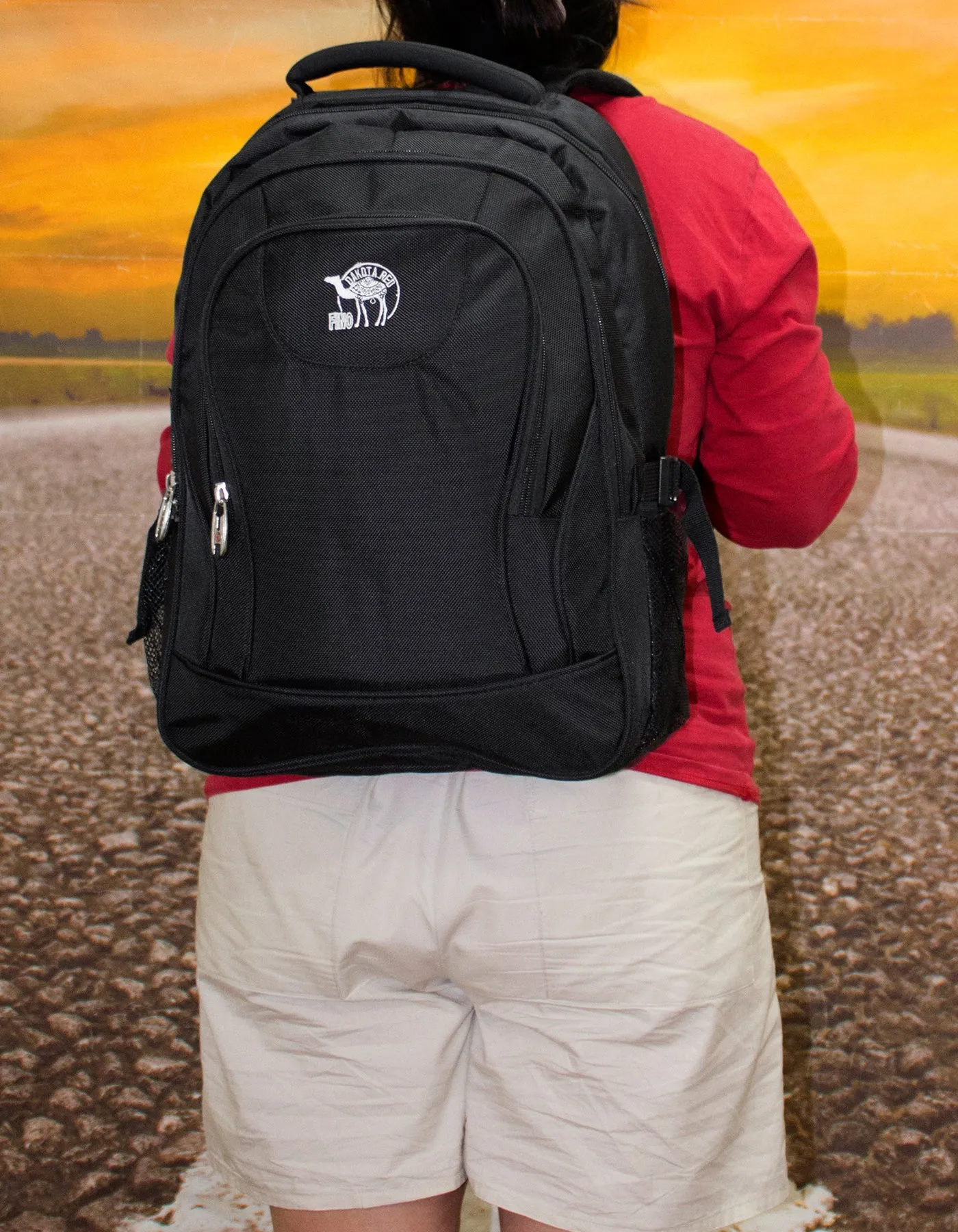 Fino SK-9026 Dakota Red 15" Laptop Backpack 18 Litre – Black