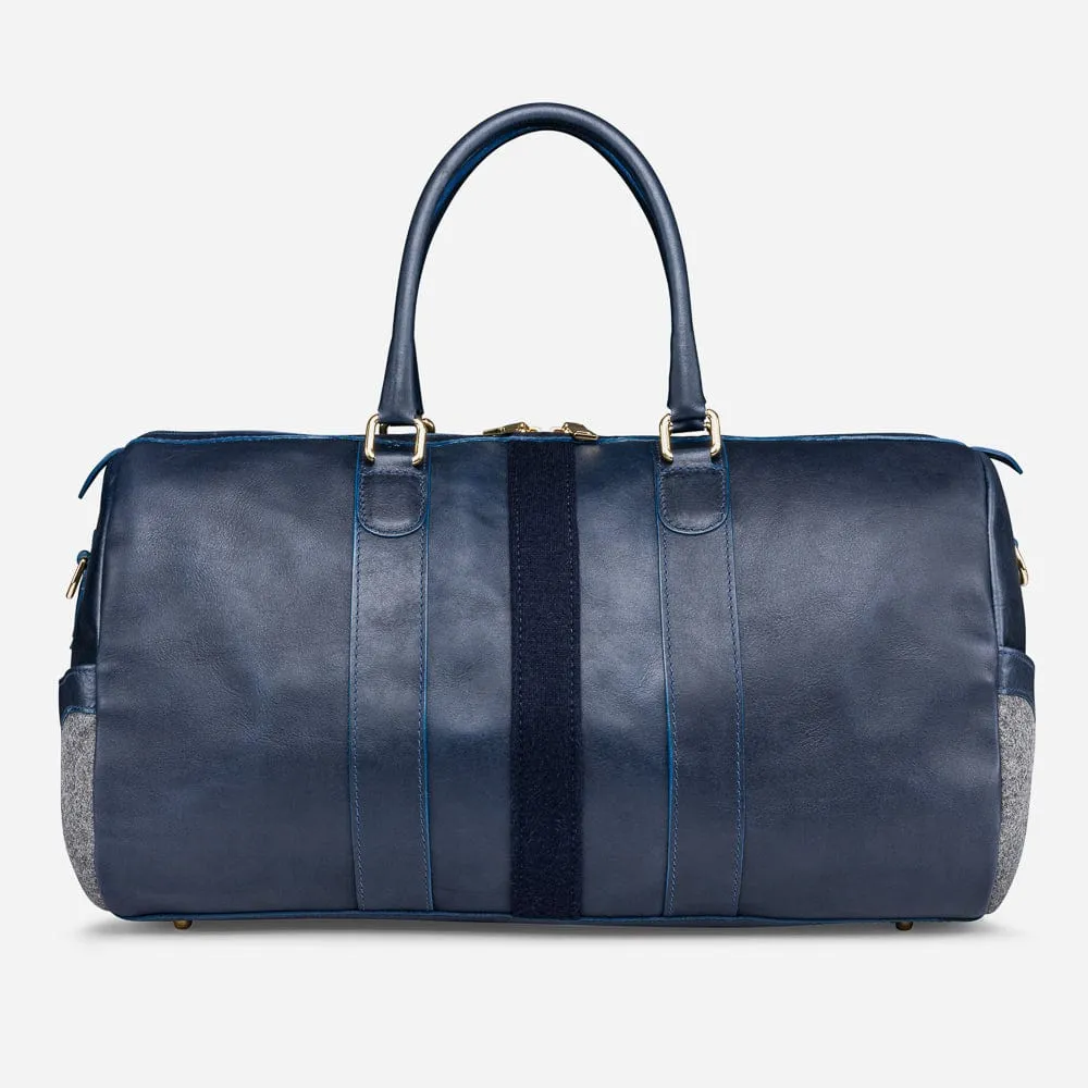 Leather Weekender in Navy